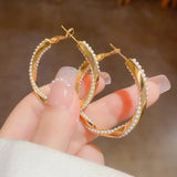 Metal Twist Pearl Earrings