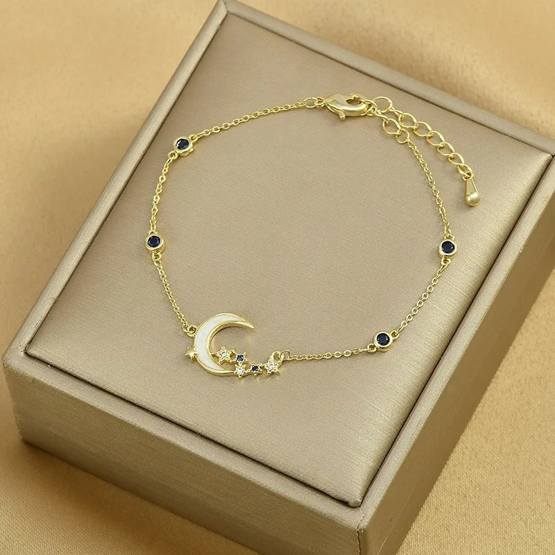 Zircon Temperament Ladies Bracelet Shell and Moon Dual Purpose
