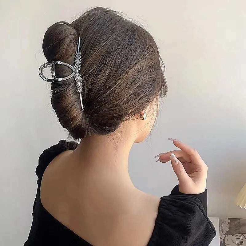 Geometric Metal Hair Claw Clips for Women Vintage Hairclip