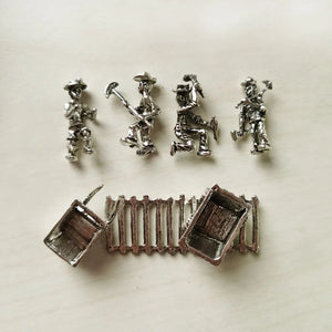 Alloy Figurine Digger Worker/Train Track/Barrow Hoe Man/Hammer Man