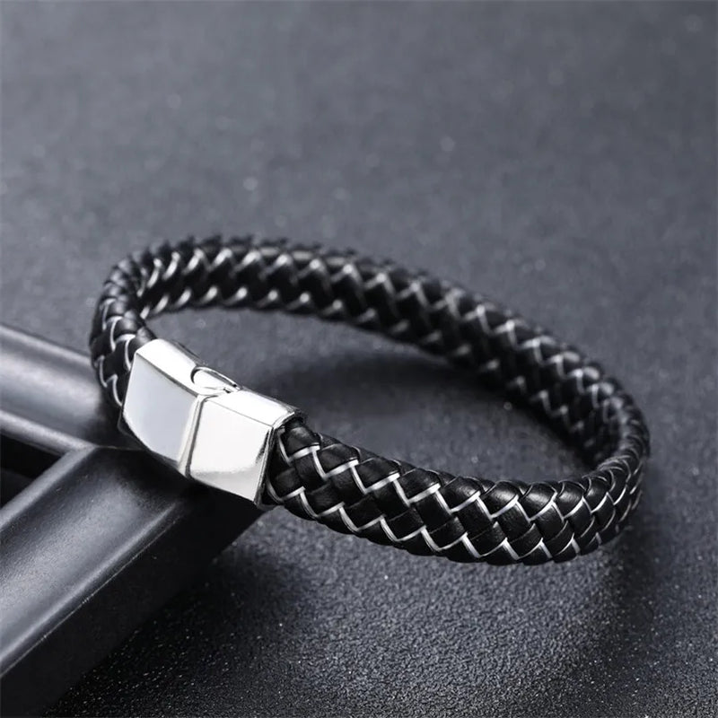 High-quality Microfiber Braided Leather Bracelet For Men