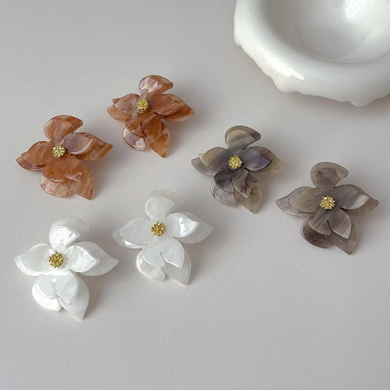Vintage Resin Flower Earrings 925 Silver Needle