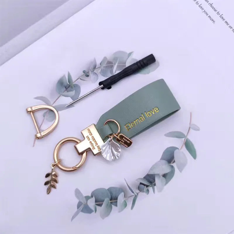 Horseshoe Buckle Car Keychain Couple Bag Pendant Birthday Gift