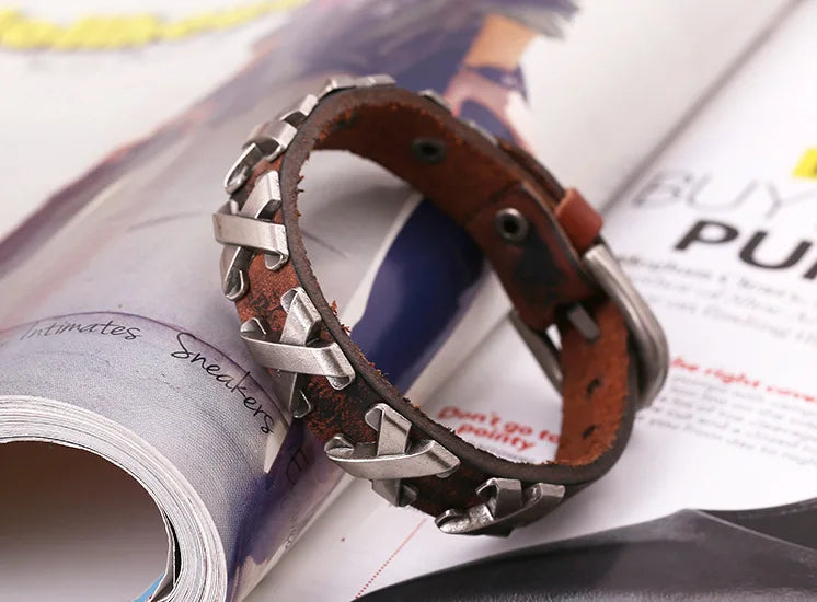 Men's Rivet Leather Bracelet Vintage Punk Biker Bangle