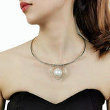 Metal Heart Torques Necklaces with Big Pearl Choker