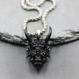 Retro Claw Skull Pendant Necklace for Men and Women