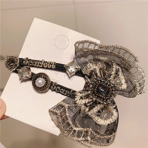 Geometric Street Shot Ladies Hair Clip