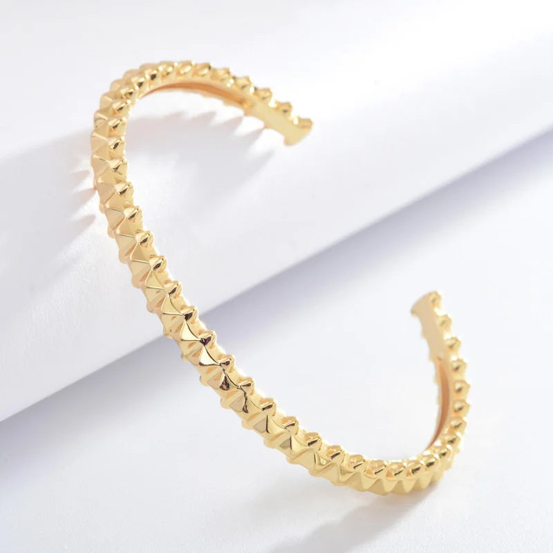 Rivet Punk Thin Bangle Charm Bracelet for Women