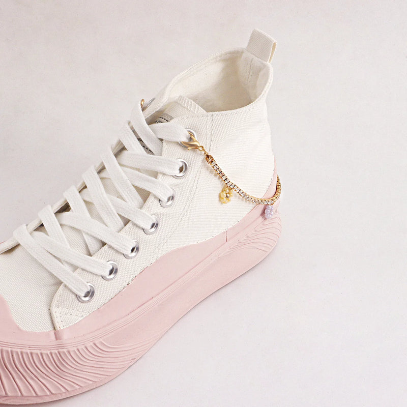 Daisy Pendant INS Wind Necklace Lady Temperament Shoe Chain