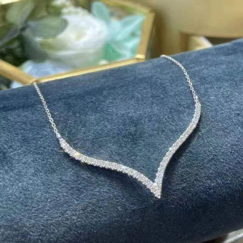 925 Sterling Silver Zircon V-shaped Women's Necklace