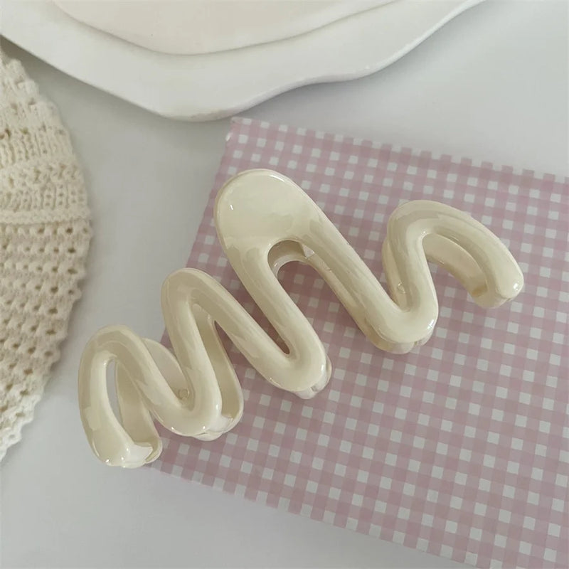 Summer Jelly Wave Grip Hair Clip
