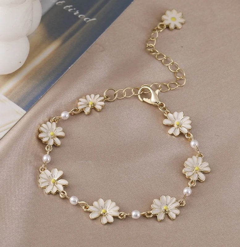 Sweet Daisy Flower Bracelets Minimalist Statement Jewelry Gift