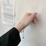 Daisy Flower Bracelet Minimalist Pearl Jewelry Women Gift