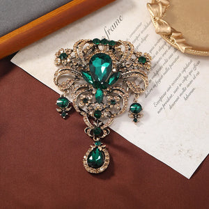 Vintage Rhinestone Pendant Brooches Pins Boutique Decoration Jewelry