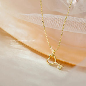 S925 Silver Plated Heart Key Pendant Necklace XL186