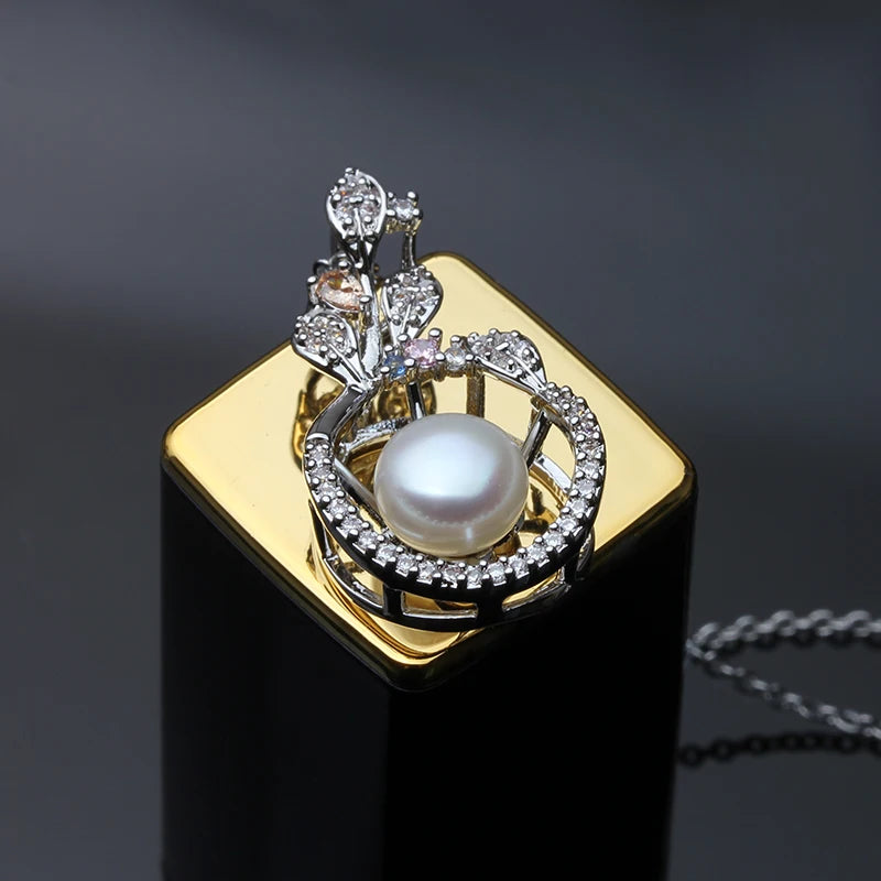 Freshwater Pearl Pendant with Zircon Necklace for Women