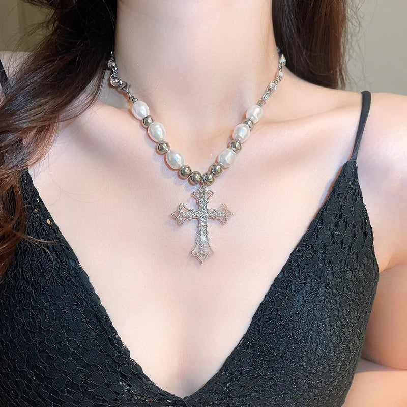 Hip Hop Retro Pearl Necklace Christian Cross Clavicle Chain