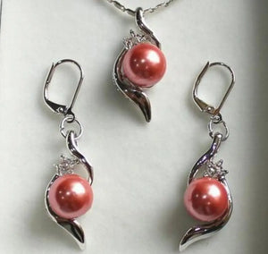 Salmon Pink Shell Pearl Pendant & Earring Set