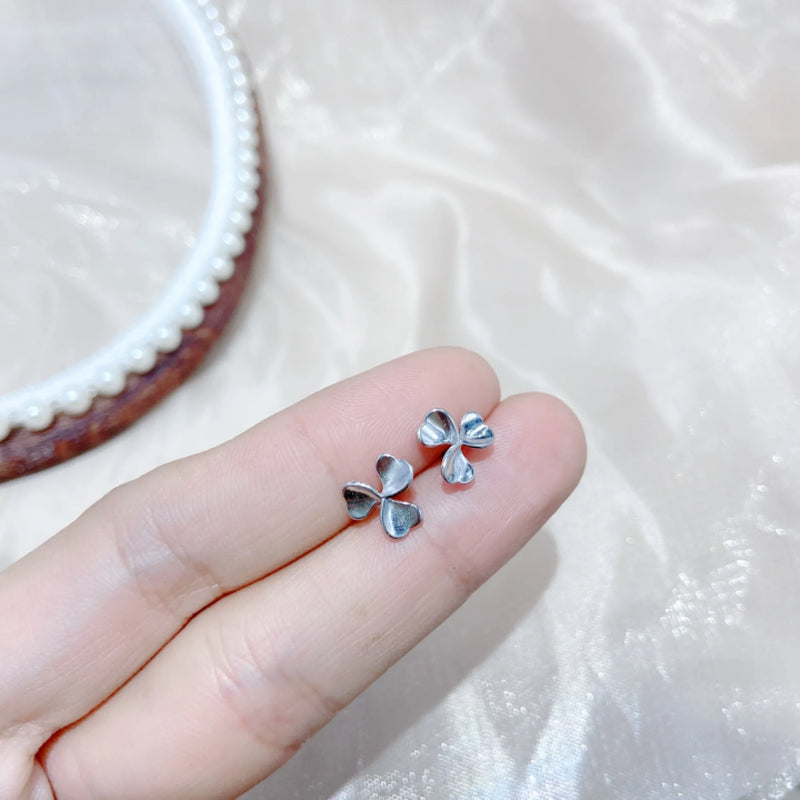 Deer Flower S925 Silver Needle Earrings