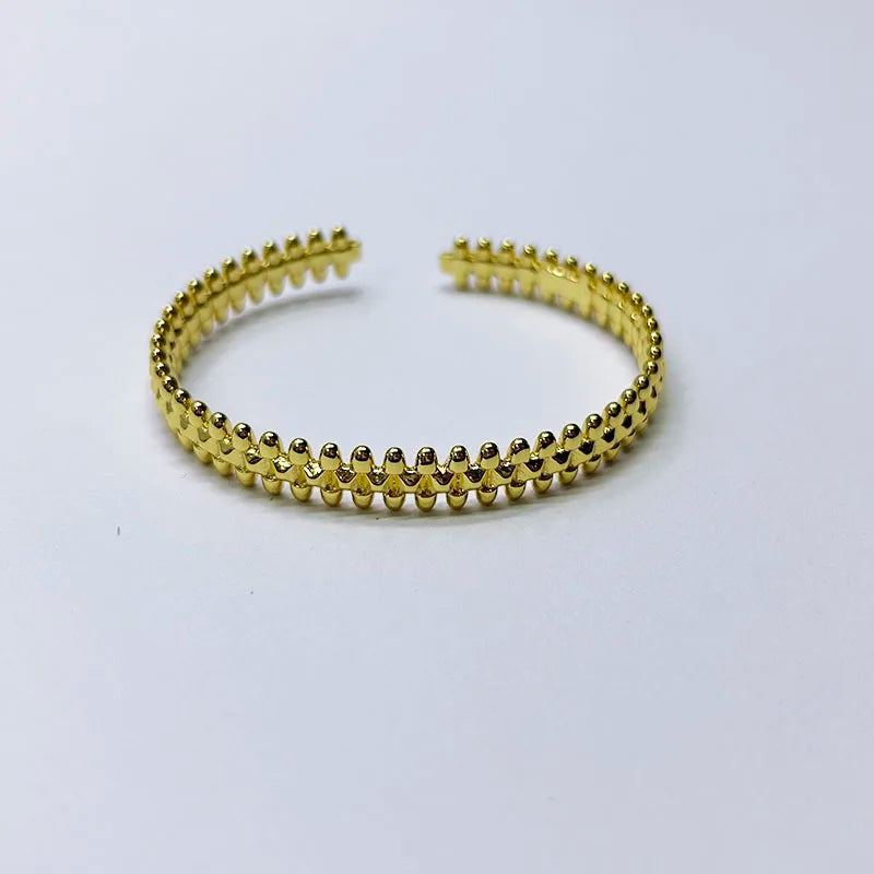 Fashionable Open Bracelet Charming Bullet C-shaped Gift