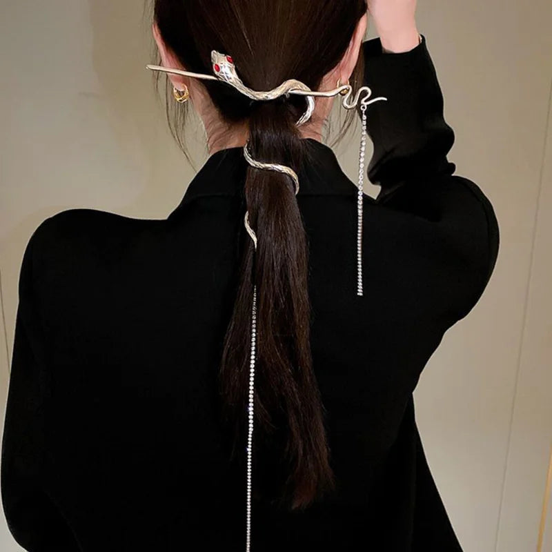 Vintage Snake Tassel Hair Claw Chinese Style Hairpin Ponytail Holder
