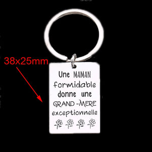 Three-color Car Key Ring: Une MAMAN Formidable Donne Une GRAND-MERE Exce