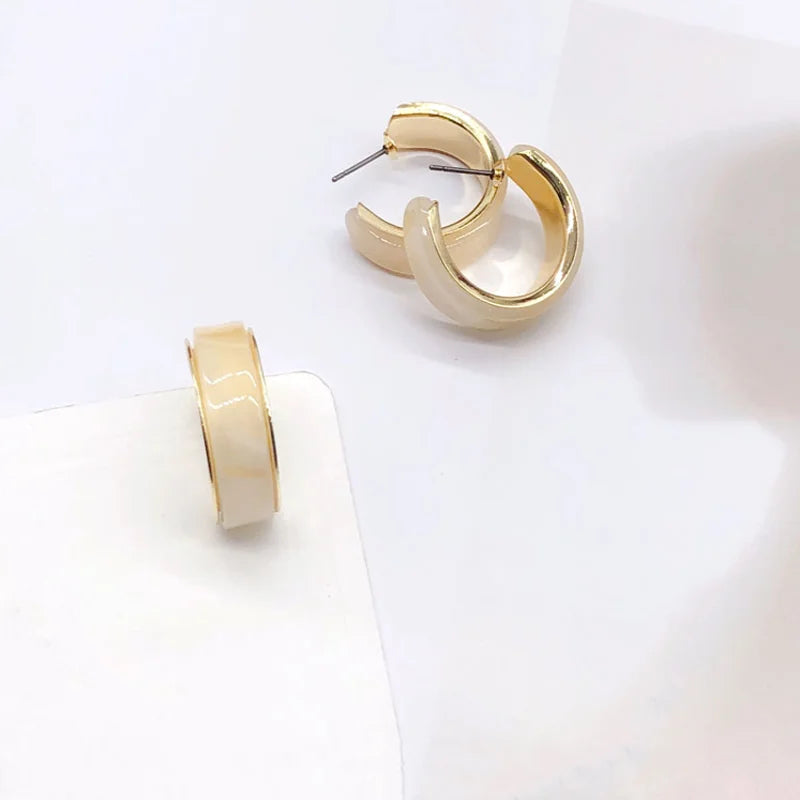 Minimalist C-shaped Resin Earrings Set