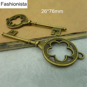 30 Antique Bronze Key Charms DIY Jewelry Findings