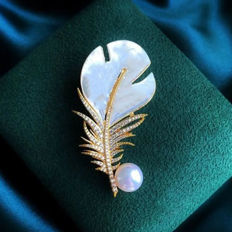 Feather Brooch Small Brooch Female Accessories High-grade