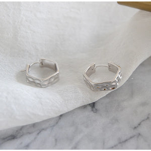 925 Silver Embossed Hammered Hoop Earrings Women Huggie S925