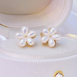 Feminia Minimalist Tiny Flower Earring 14K Stud Earrings Wedding Jewelry