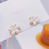 Feminia Minimalist Tiny Flower Earring 14K Stud Earrings Wedding Jewelry