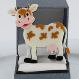 Big Acrylic Cow Cattle Brooch Cartoon Animal Lapel Pins Jewelry