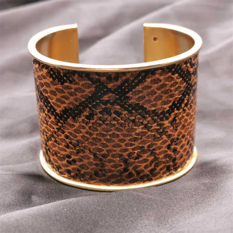 Fkewyy Snakeskin Bracelet Punk Gothic Charm Accessories for Women