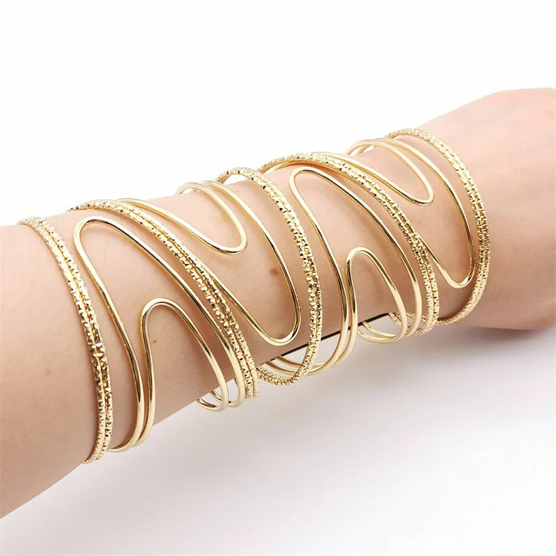 Exaggerated Punk Snake Bracelet for Women Gothic Christmas Bangle