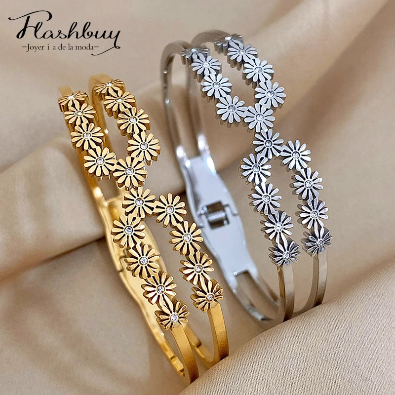 Vintage Daisy Charm Steel Bangles Bracelets for Women