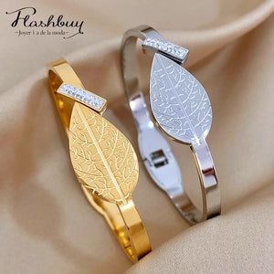 Vintage Titanium Steel Leaf Charm Bracelet for Women