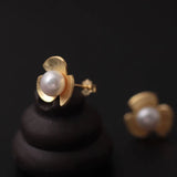925 Silver Freshwater Pearl Flower Stud Earrings