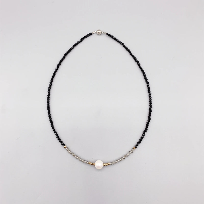 9-10mm AA High Freshwater Pearl Necklace with 2mm Smokey Crystals