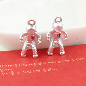 10PCs 13*25MM Dull Silver 3D Spaceman Pendants DIY Jewelry Findings