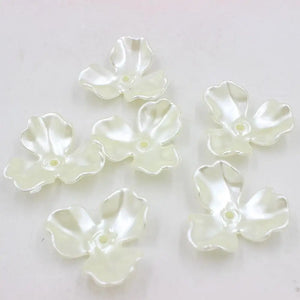 20Pcs Shell Flower Scrapbook Pearl Beads Sewing Button DIY Material Findings