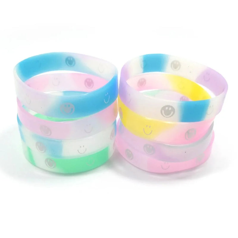 50pcs Smile Face Print Luminous Silicone Bracelets Mix Colors Randomly