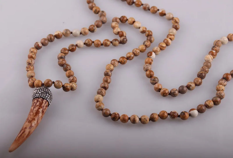 Knot Beads Necklace with Ox Horn Pendant