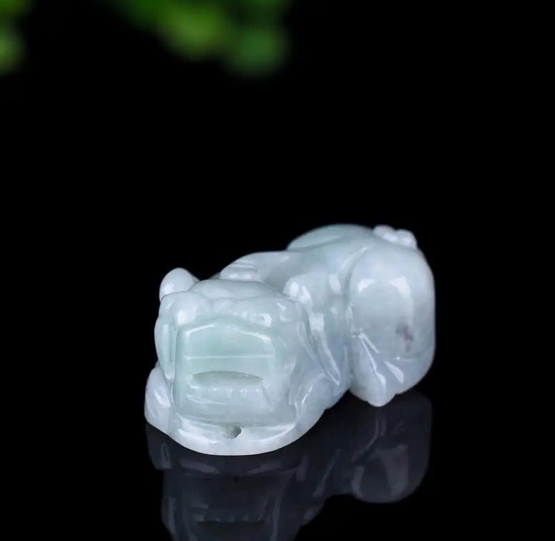 A-Product Jadeite Pendant - Elegant Green Gemstone Necklace