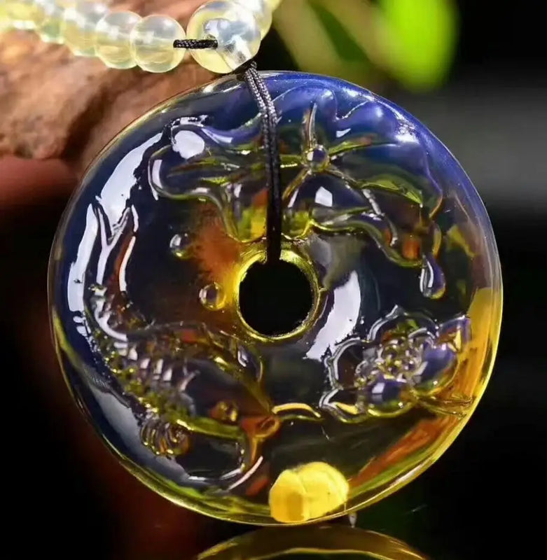 Dominica 5A Clear Water Peltier Pendant