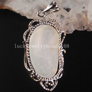 Mother of Pearl Shell Oval Pendant Bead C3783