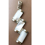 Mother of Pearl Shell Pendant Bead 1pc C8548