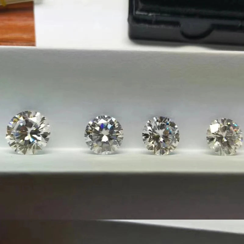 4.5-6mm D Round Moissanite Wedding Stone