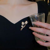 French Temperament Tulip Flower Brooch CZ Pendant Jewelry Gift