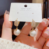 French Retro Zircon Leaf Pearl Ear Buckle Earrings